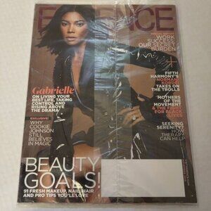 ESSENCE MAGAZINE-NOVEMBEER 2016-GABRIELLE UNION-VINTAGE-NEW